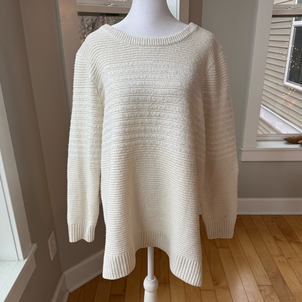 Liz Claiborne Ivory Cream Tunic Crewneck Sweater with Tiny Sequin Details Size L